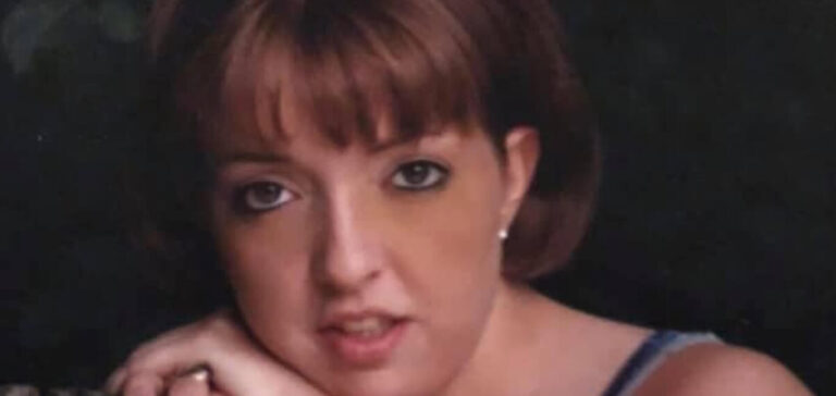 Bobbie Jo Stinnett